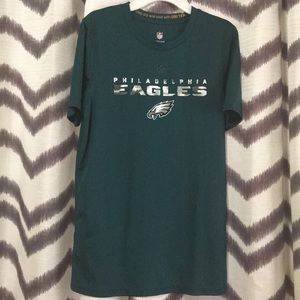 Philadelphia Eagles Athletic Youth large shirt